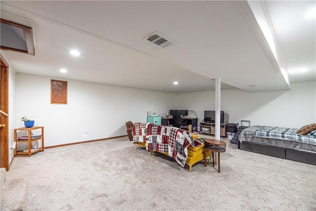 10024 W 70th Terrace — photo 20