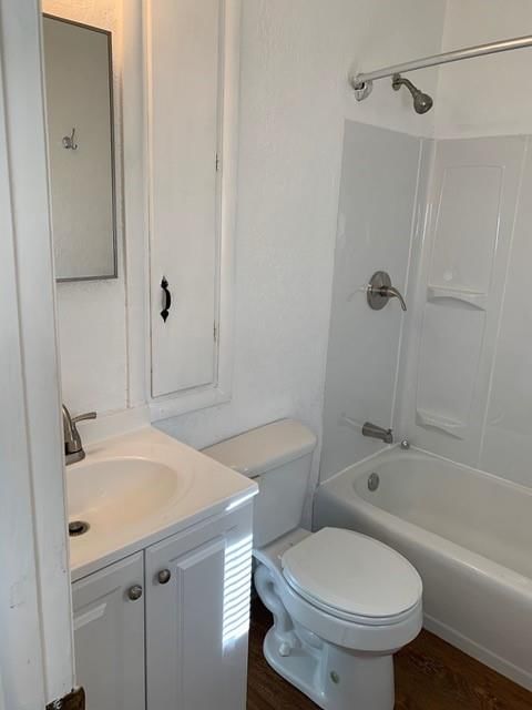 2918 N River Boulevard — photo 15