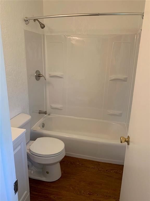 2918 N River Boulevard — photo 17