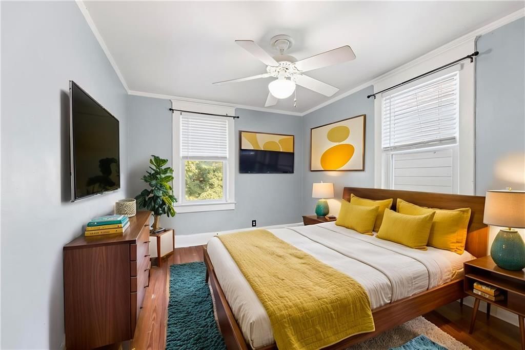 1209 W 40th Street — photo 6