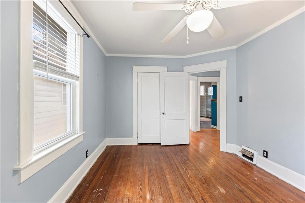 1209 W 40th Street — photo 26