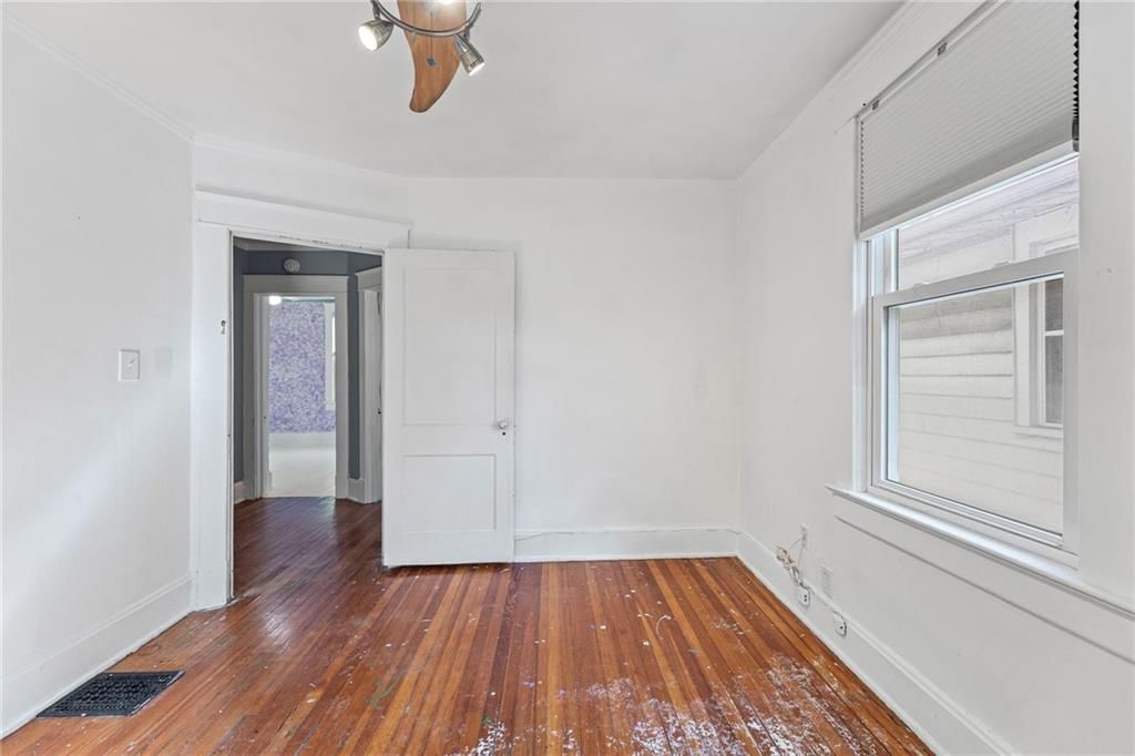1209 W 40th Street — photo 29