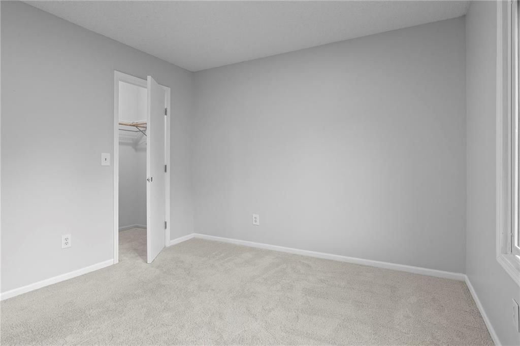 5417 Walden Drive — photo 20