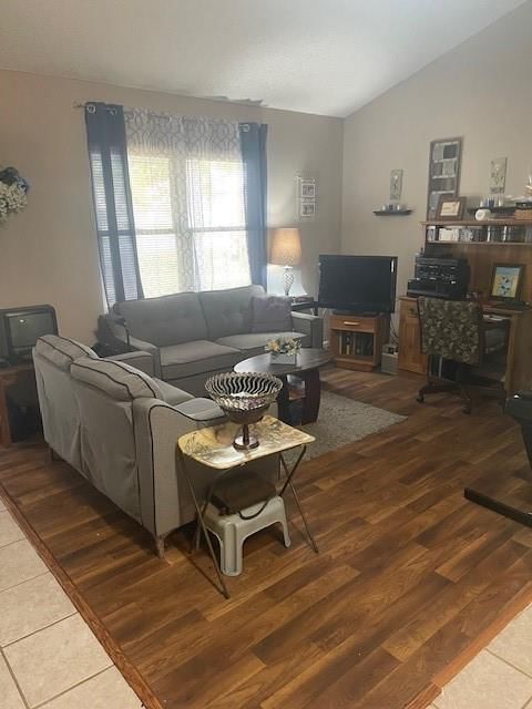 Photo 3 of 25 - 609 Mount Carmel Road