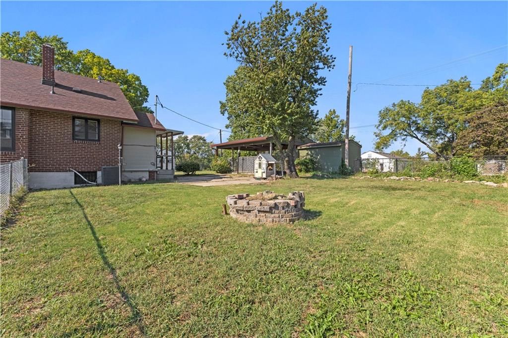 1340 Spruce Street — photo 26