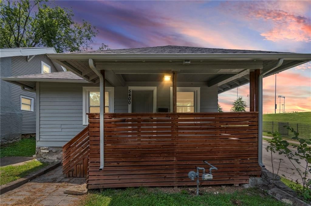 5400 Paseo Boulevard — photo 2