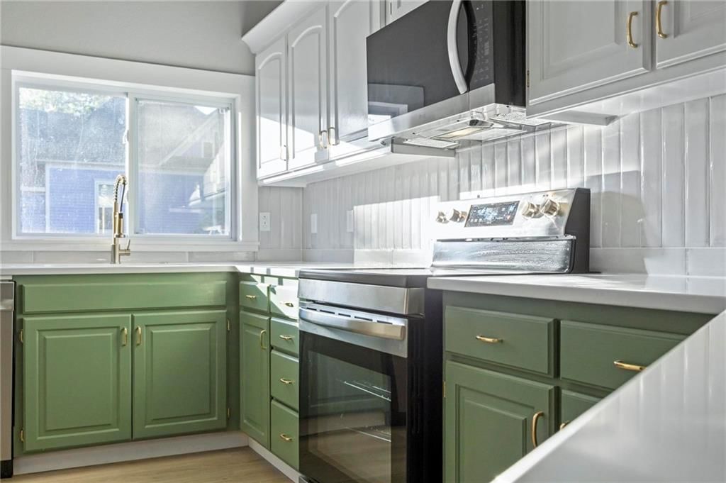 401 W Adams Street — photo 12