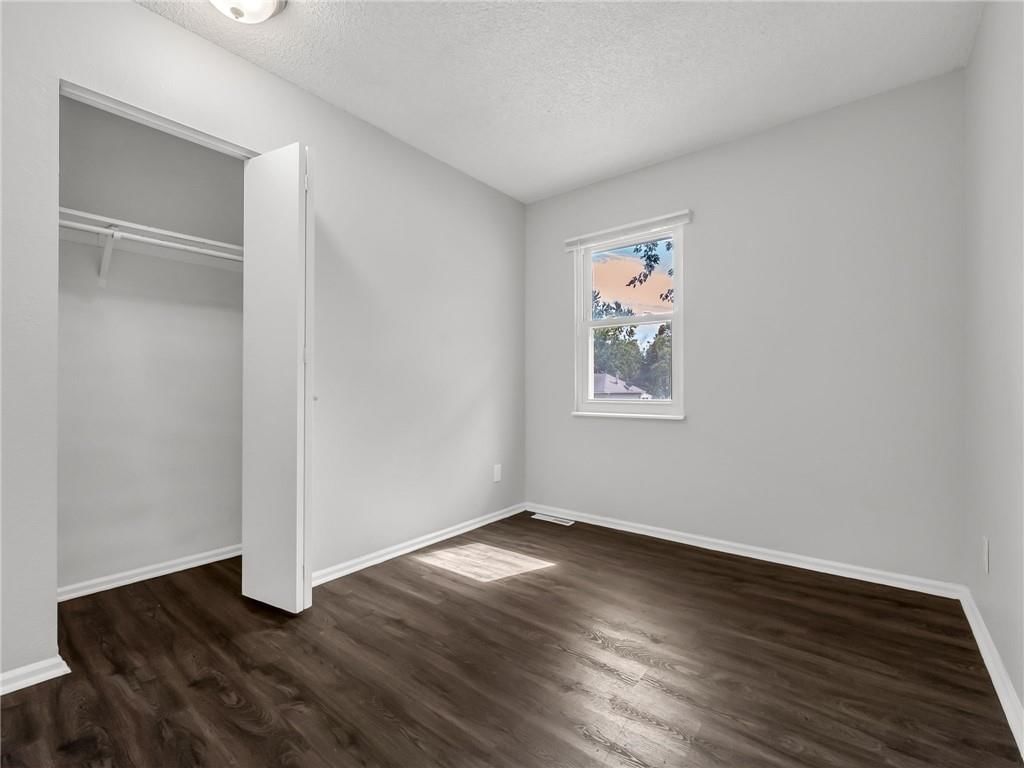 1208 NW Golfview Drive — photo 17