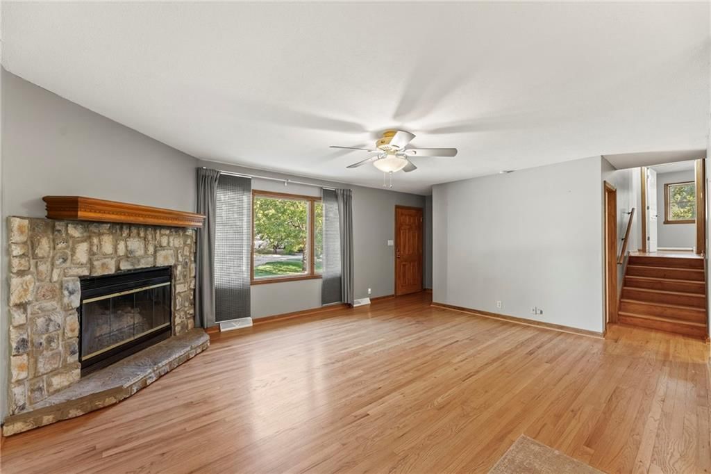 9931 W 56th Street — photo 2
