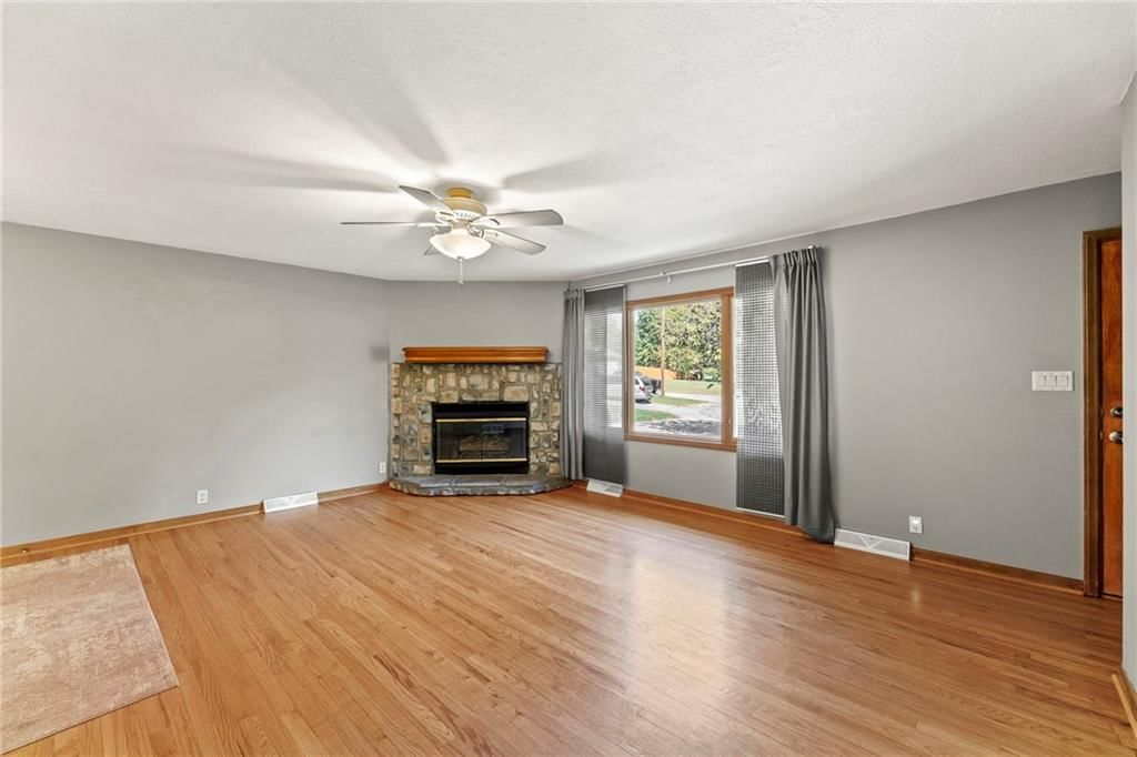 9931 W 56th Street — photo 3