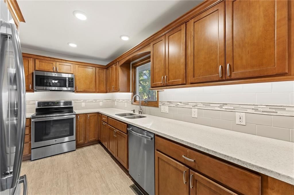 9931 W 56th Street — photo 9