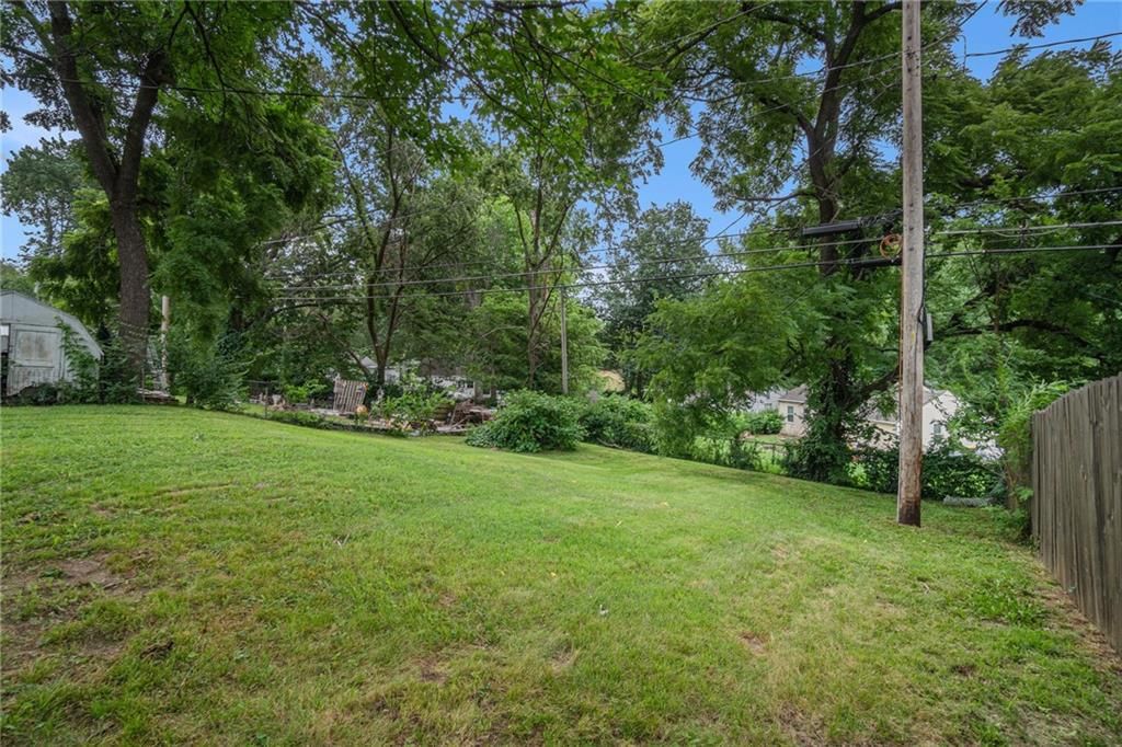 915 NE 44th Street — photo 18