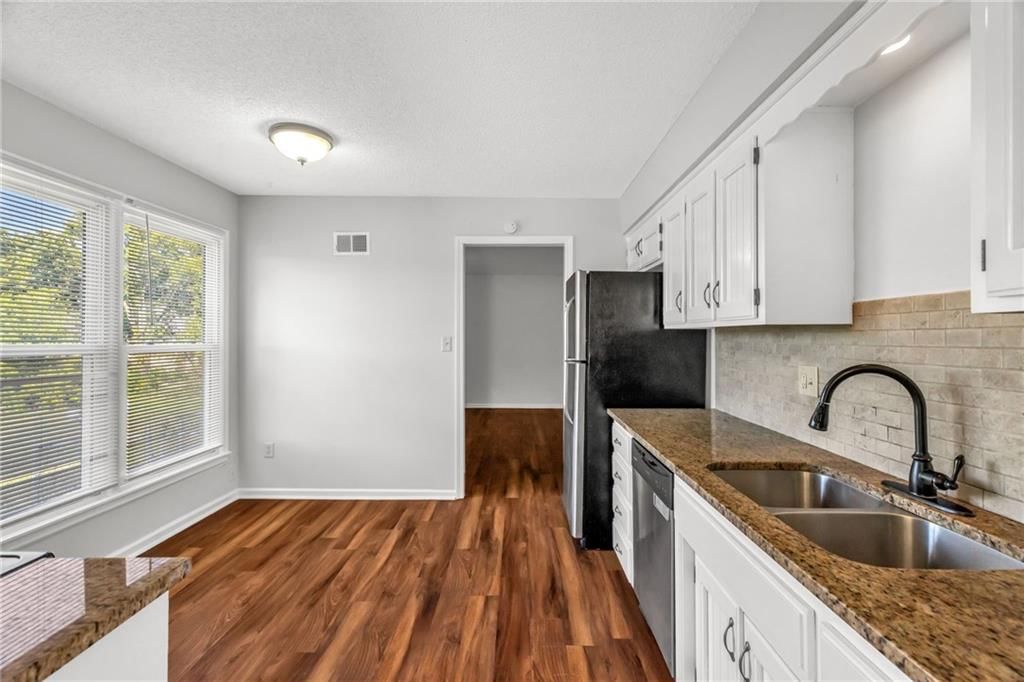 902 SE 5th Terrace — photo 10