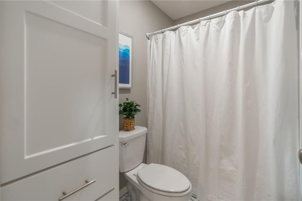 7604 N Donnelly Avenue — photo 40