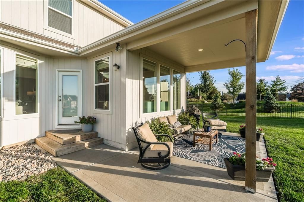 7604 N Donnelly Avenue — photo 55