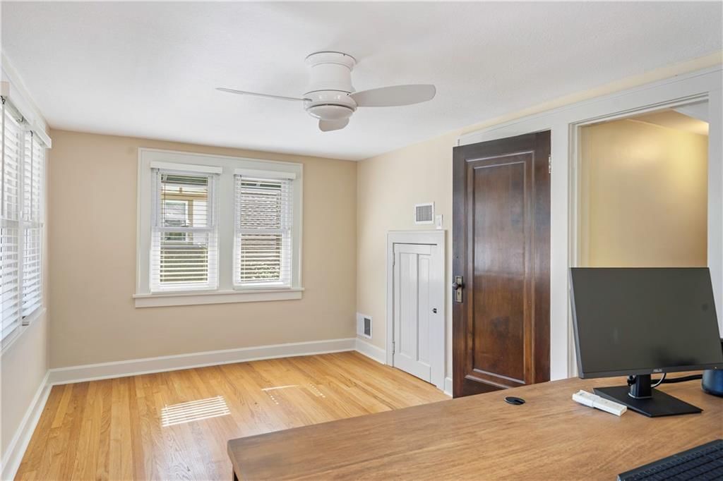6405 Wyandotte Street — photo 20