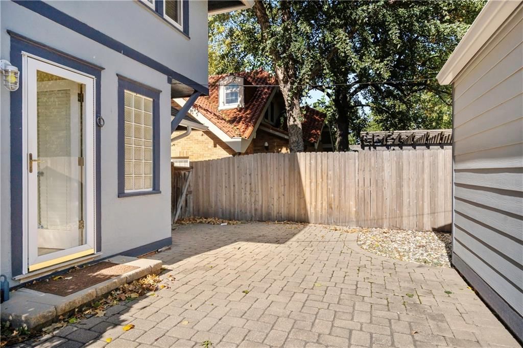 6405 Wyandotte Street — photo 28