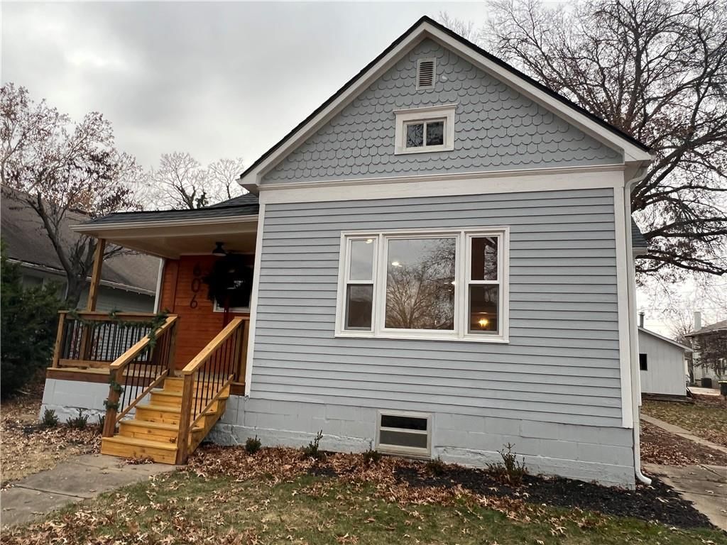 606 E Miami Street — photo 19