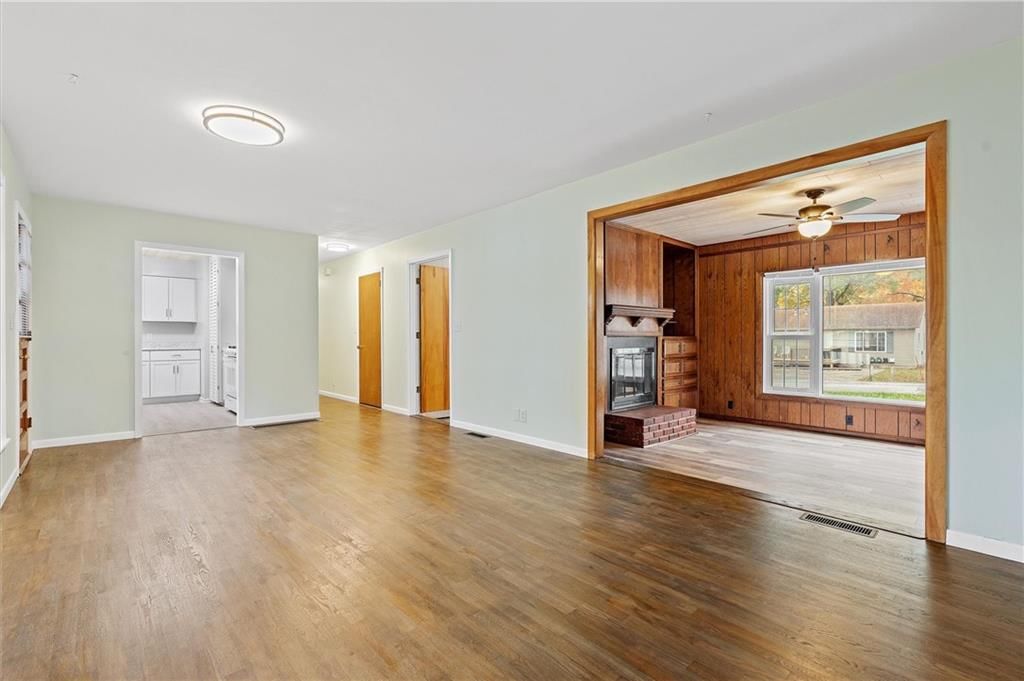 106 S Doniphan Street — photo 12