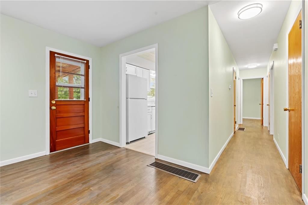 106 S Doniphan Street — photo 20
