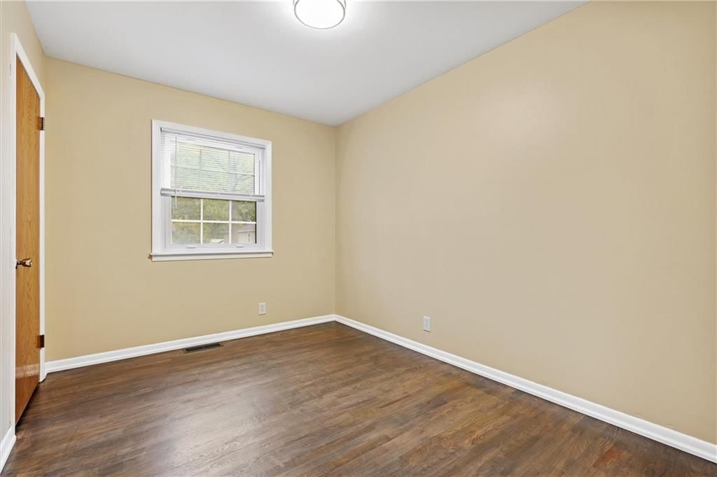 106 S Doniphan Street — photo 21