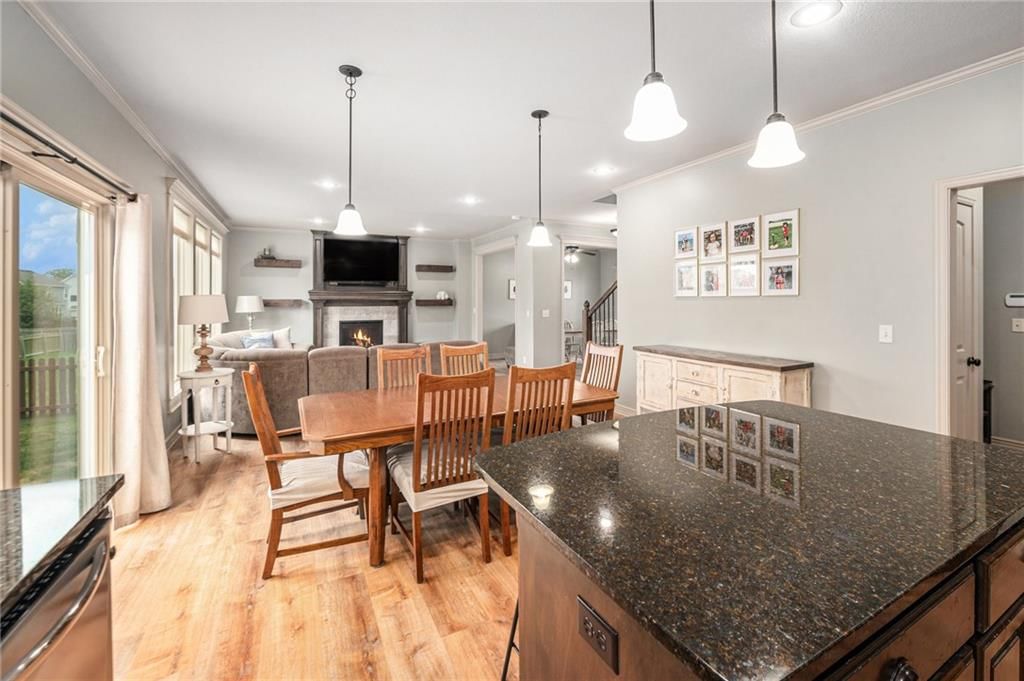 813 SW 35 Street — photo 12