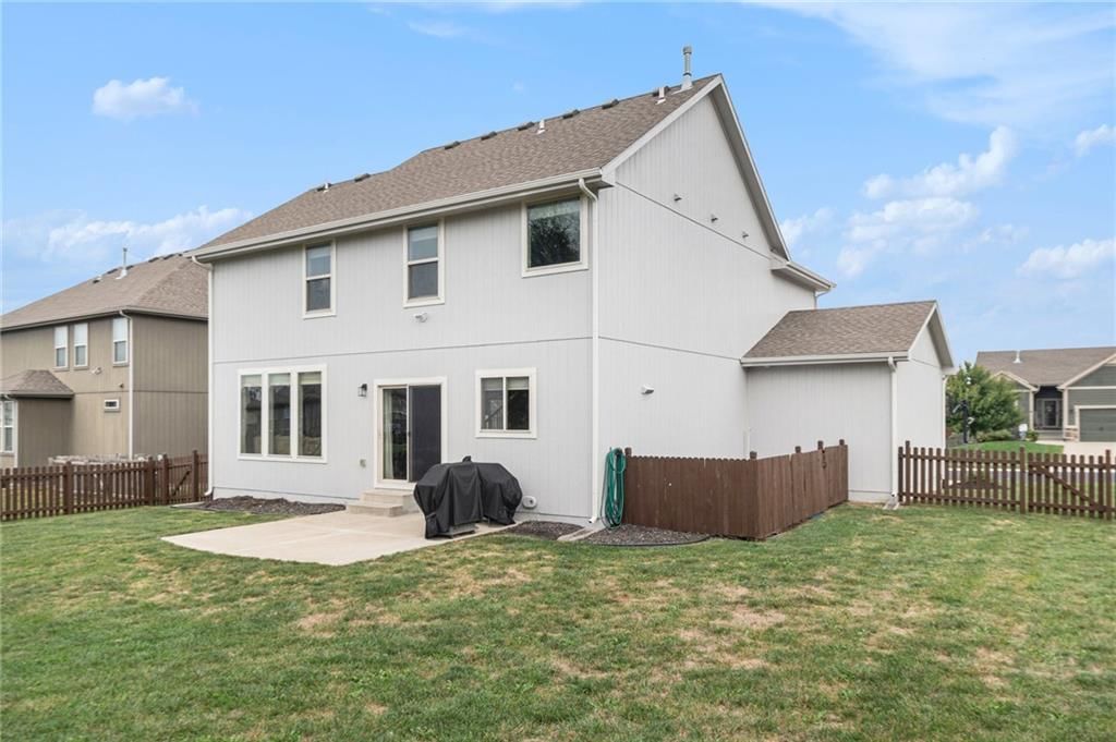 813 SW 35 Street — photo 23