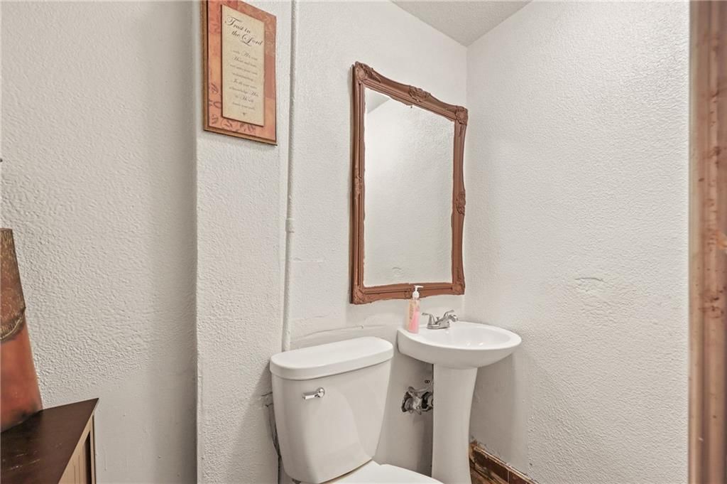 3800 Agnes Avenue — photo 11