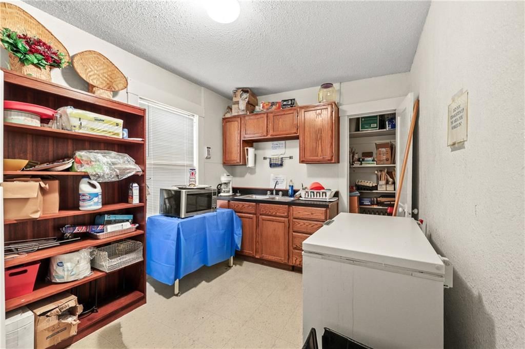 3800 Agnes Avenue — photo 24