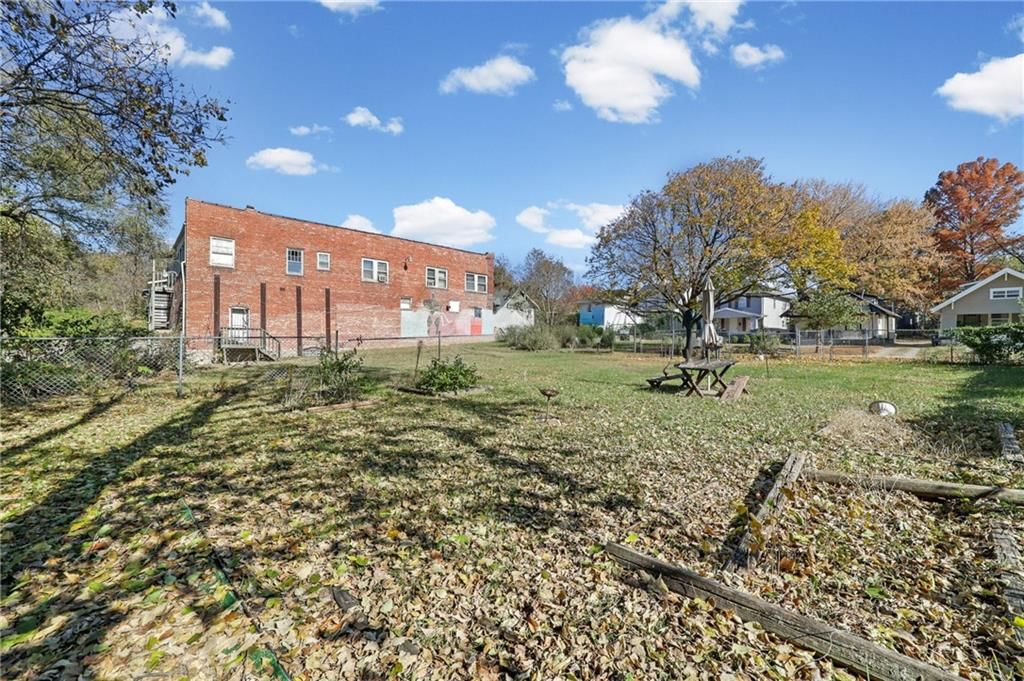 3800 Agnes Avenue — photo 42