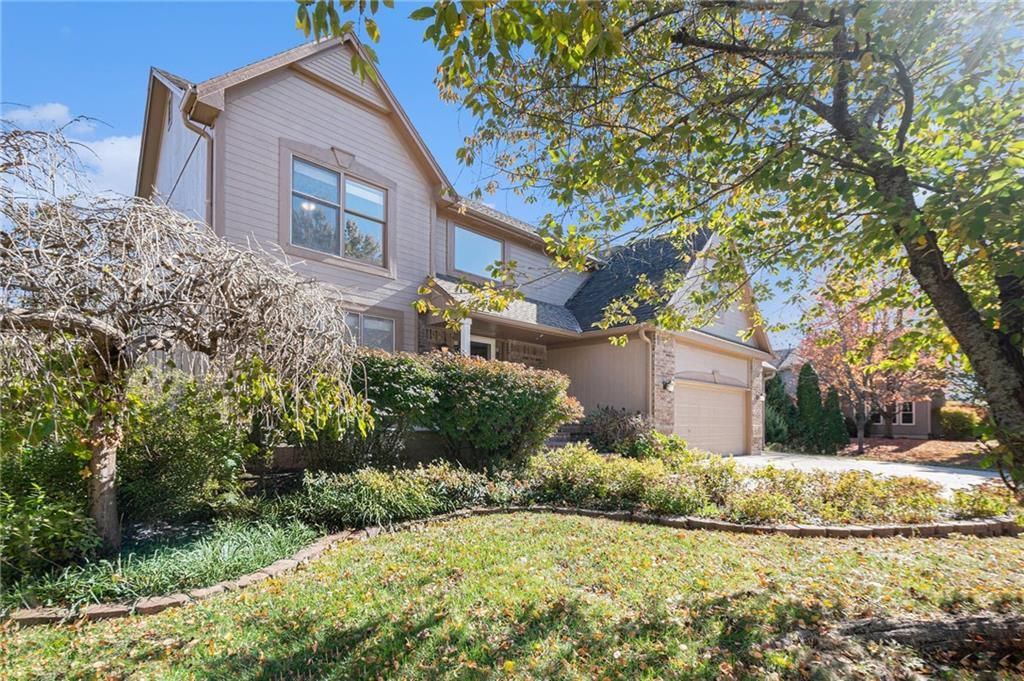 505 SE Williamsburg Drive — photo 4