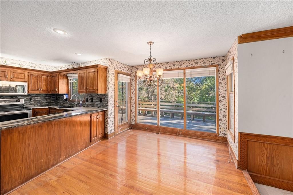 505 SE Williamsburg Drive — photo 8