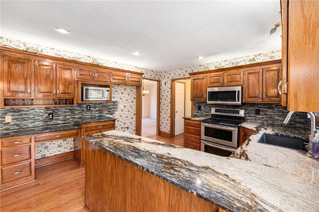 505 SE Williamsburg Drive — photo 11