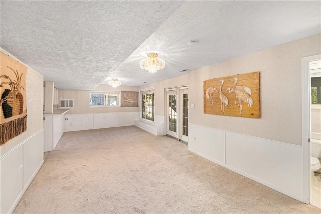 505 SE Williamsburg Drive — photo 29