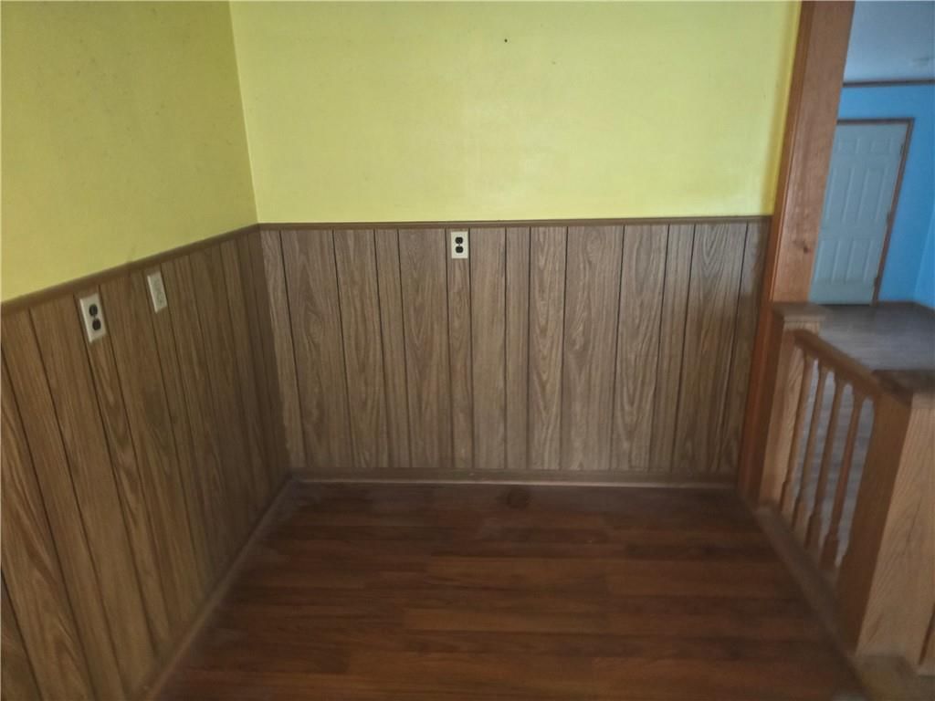 502 N Vermont Street — photo 8