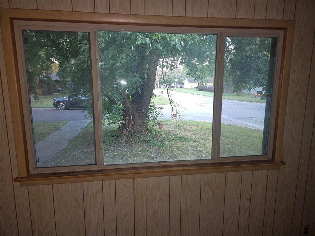 502 N Vermont Street — photo 17