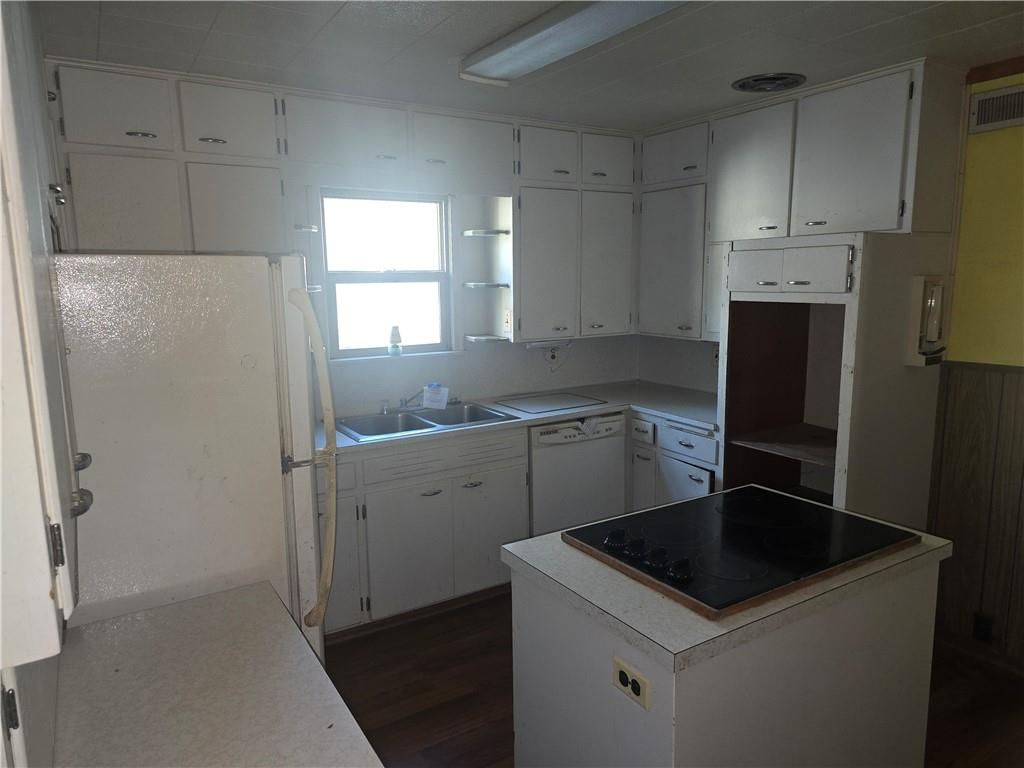 502 N Vermont Street — photo 21