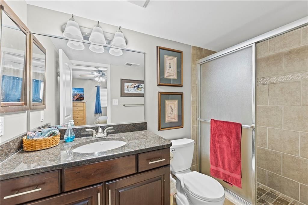 536 W 10th Street — photo 14