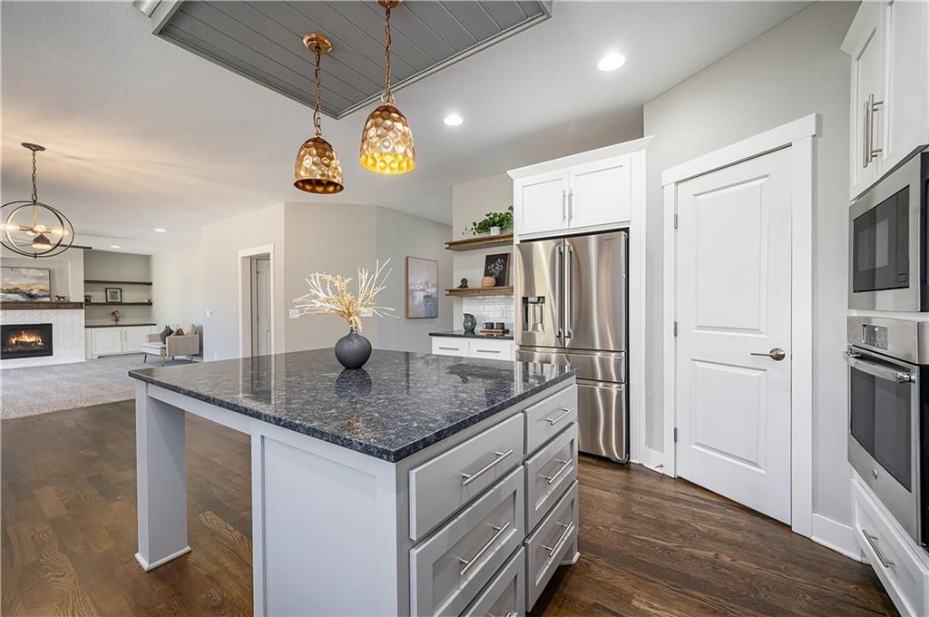 7295 NW FOREST LAKES Drive — photo 8