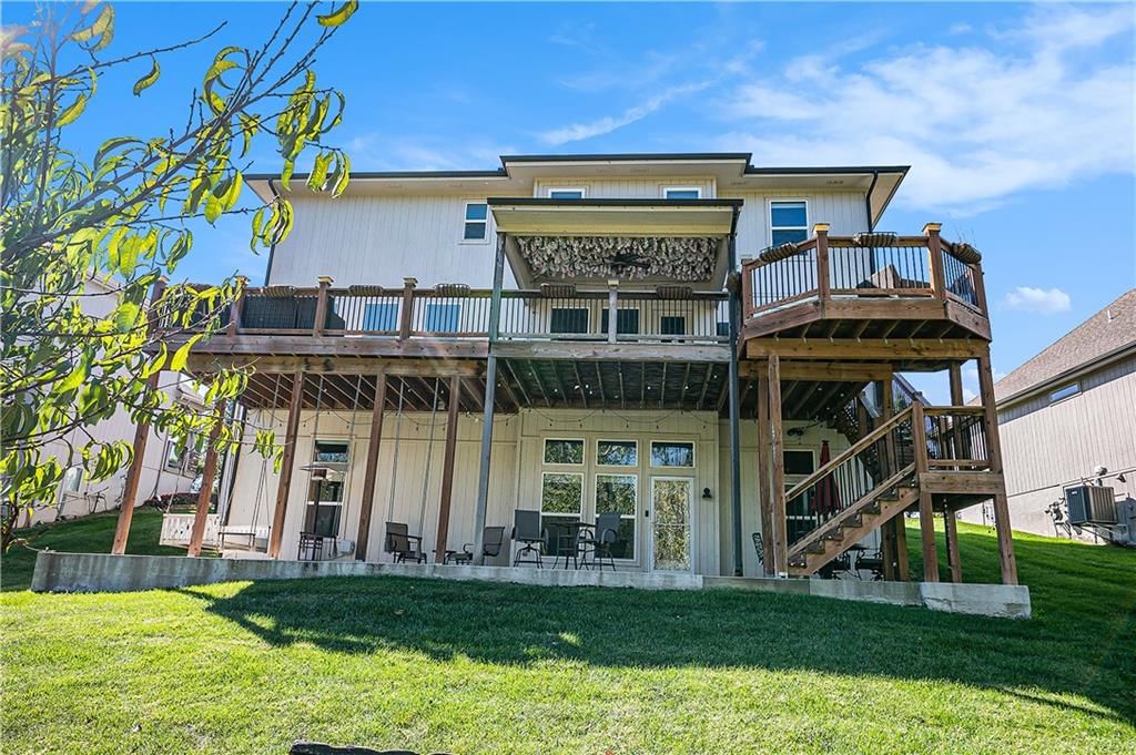 7295 NW FOREST LAKES Drive — photo 41