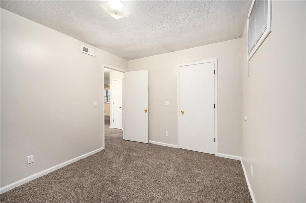 413 Winner Avenue — photo 15