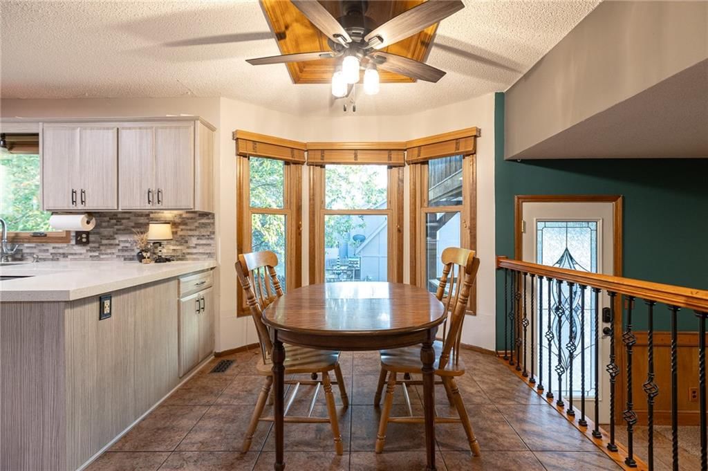 Photo 15 of 46 - 17589 W 112th Street