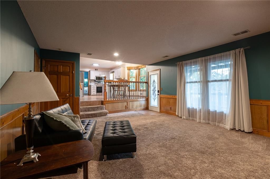 Photo 19 of 46 - 17589 W 112th Street