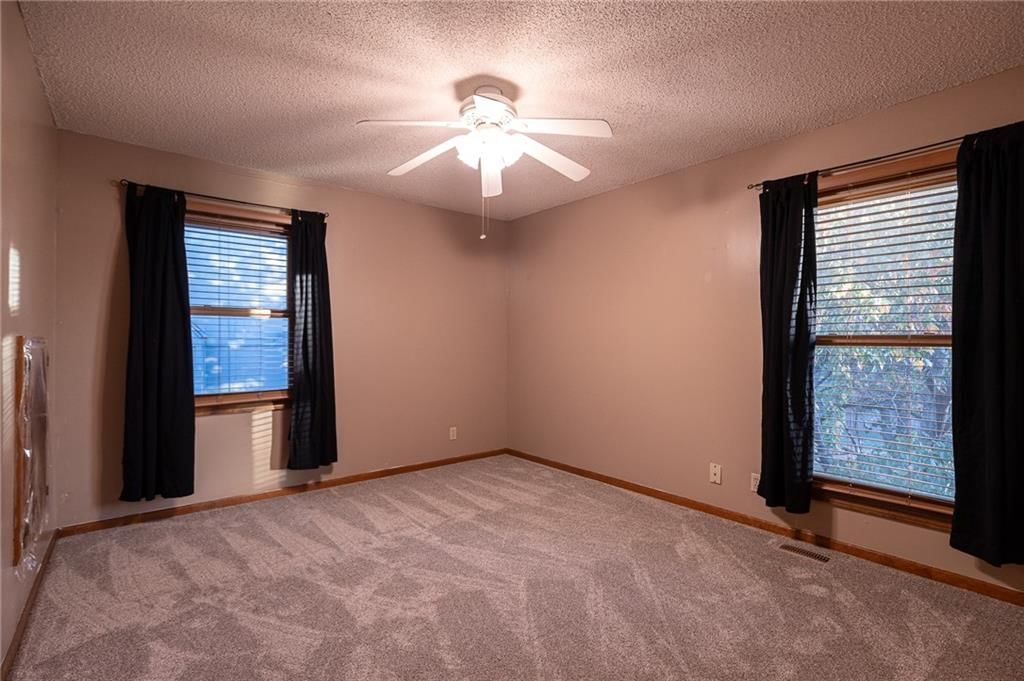 Photo 39 of 46 - 17589 W 112th Street