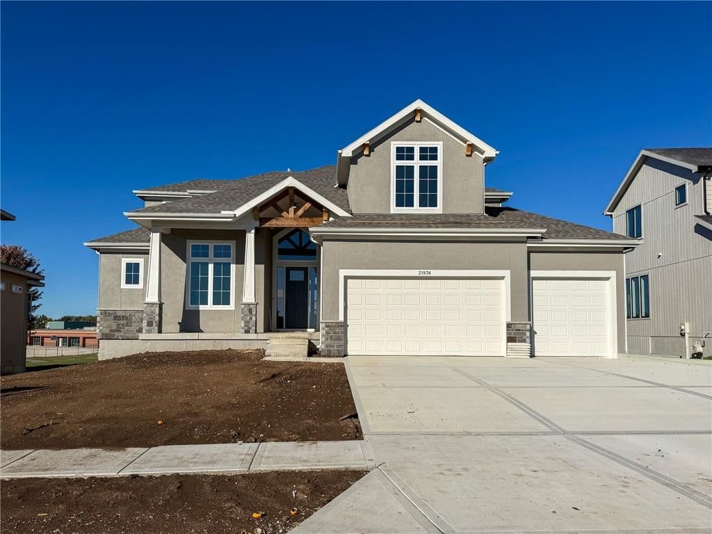 21938 W 99th Terrace, Lenexa, KS