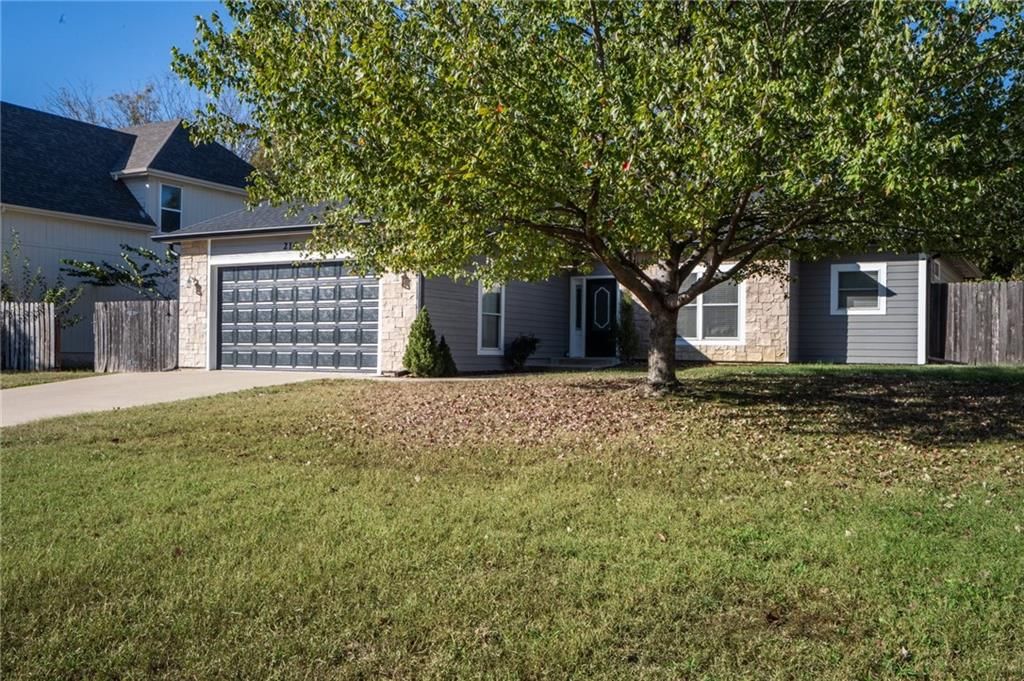 214 Hillside Drive — photo 34