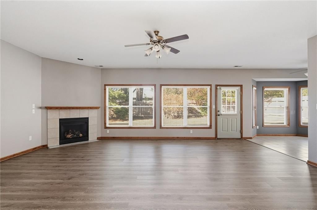 214 Hillside Drive — photo 41
