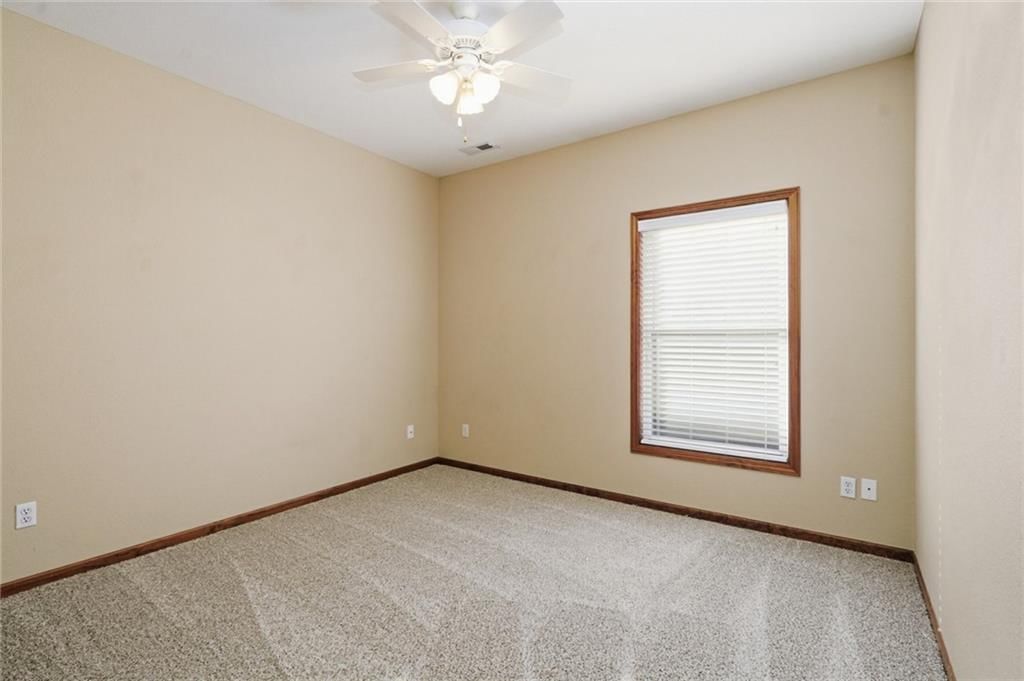 214 Hillside Drive — photo 50
