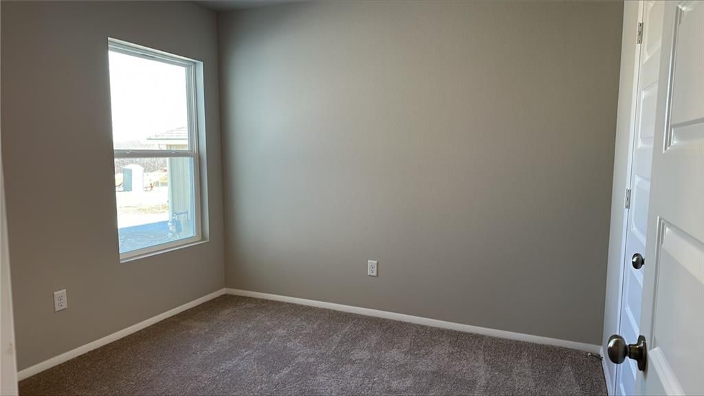 2300 Woodfield Drive — photo 10