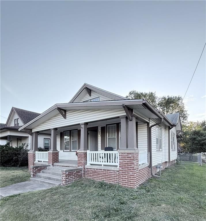 1202 S 26th Street — photo 2